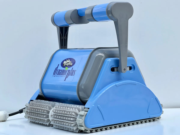 Robot de curățare pentru piscină Dolphin Dynamic Plus