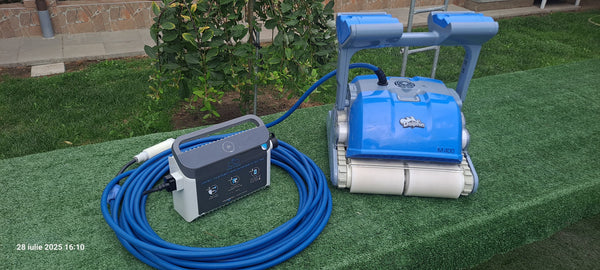 Robot de curățare pentru piscină Dolphin M400 WiFi Iot