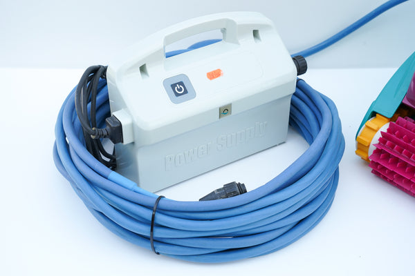 Robot de curățare pentru piscină Dolphin Diagnostic 2001