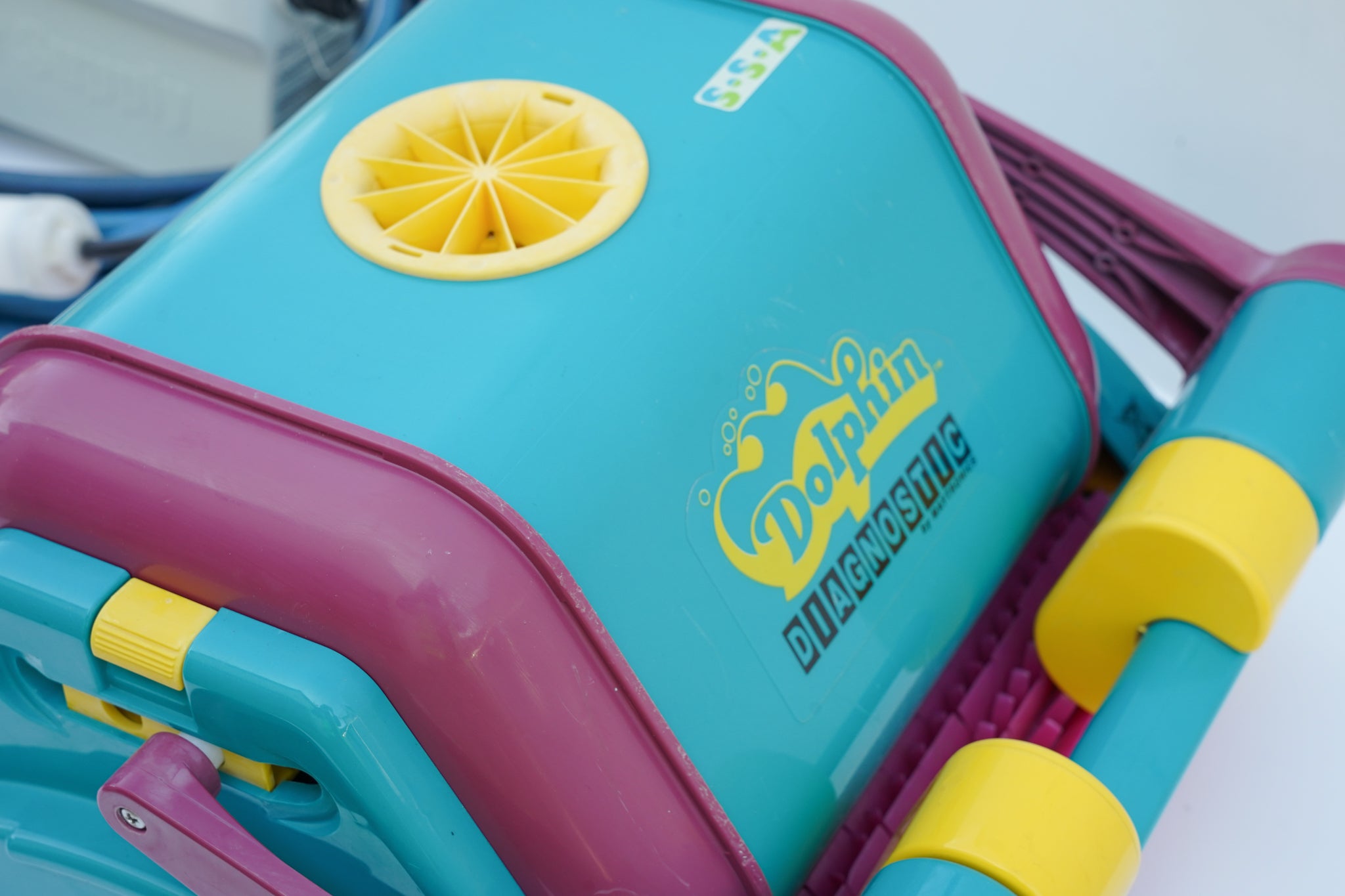 Robot de curățare pentru piscină Dolphin Diagnostic
