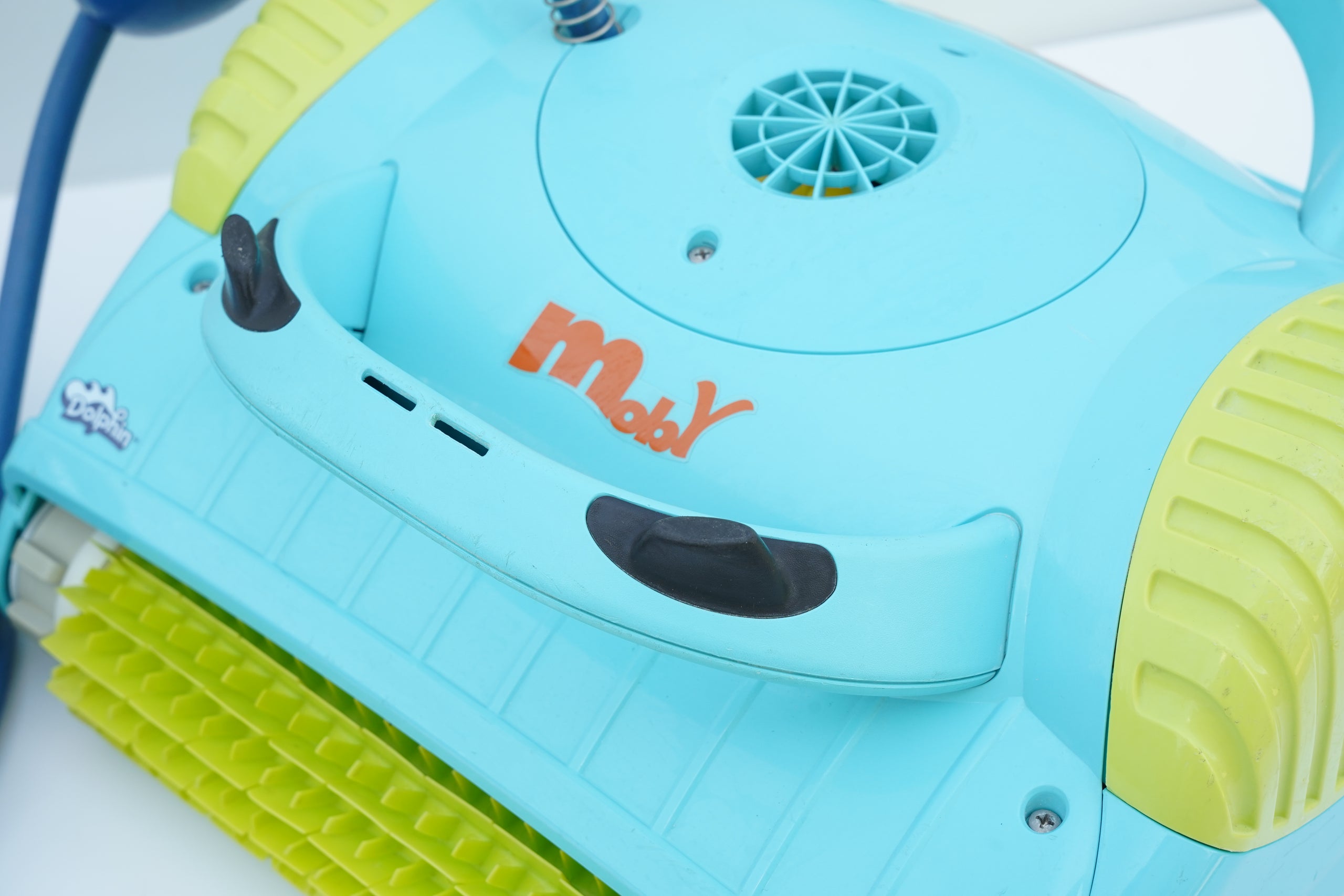 Robot de curățare pentru piscină Dolphin Moby Pro