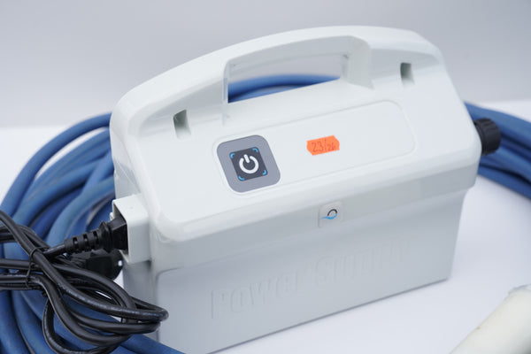 Robot curățare piscină Dolphin Maytronics M400