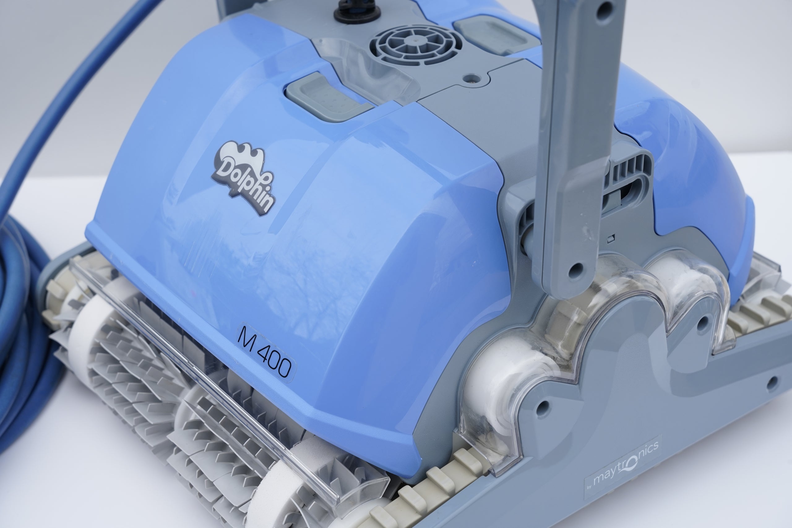 Robot curățare piscină Dolphin Maytronics M400