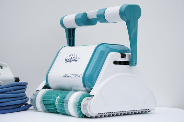 Robot curățare piscină Dolphin Evolution X3