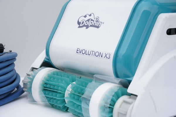 Robot curățare piscină Dolphin Evolution X3