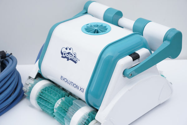 Robot curățare piscină Dolphin Evolution X3