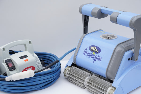 Robot de curățare pentru piscină Dolphin Dynamic Plus