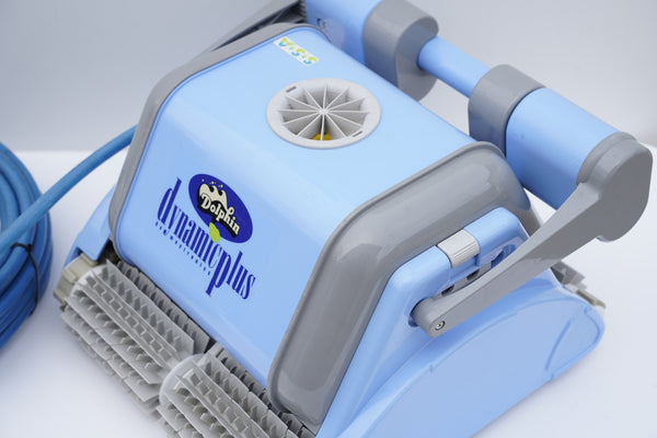 Robot de curățare pentru piscină Dolphin Dynamic Plus