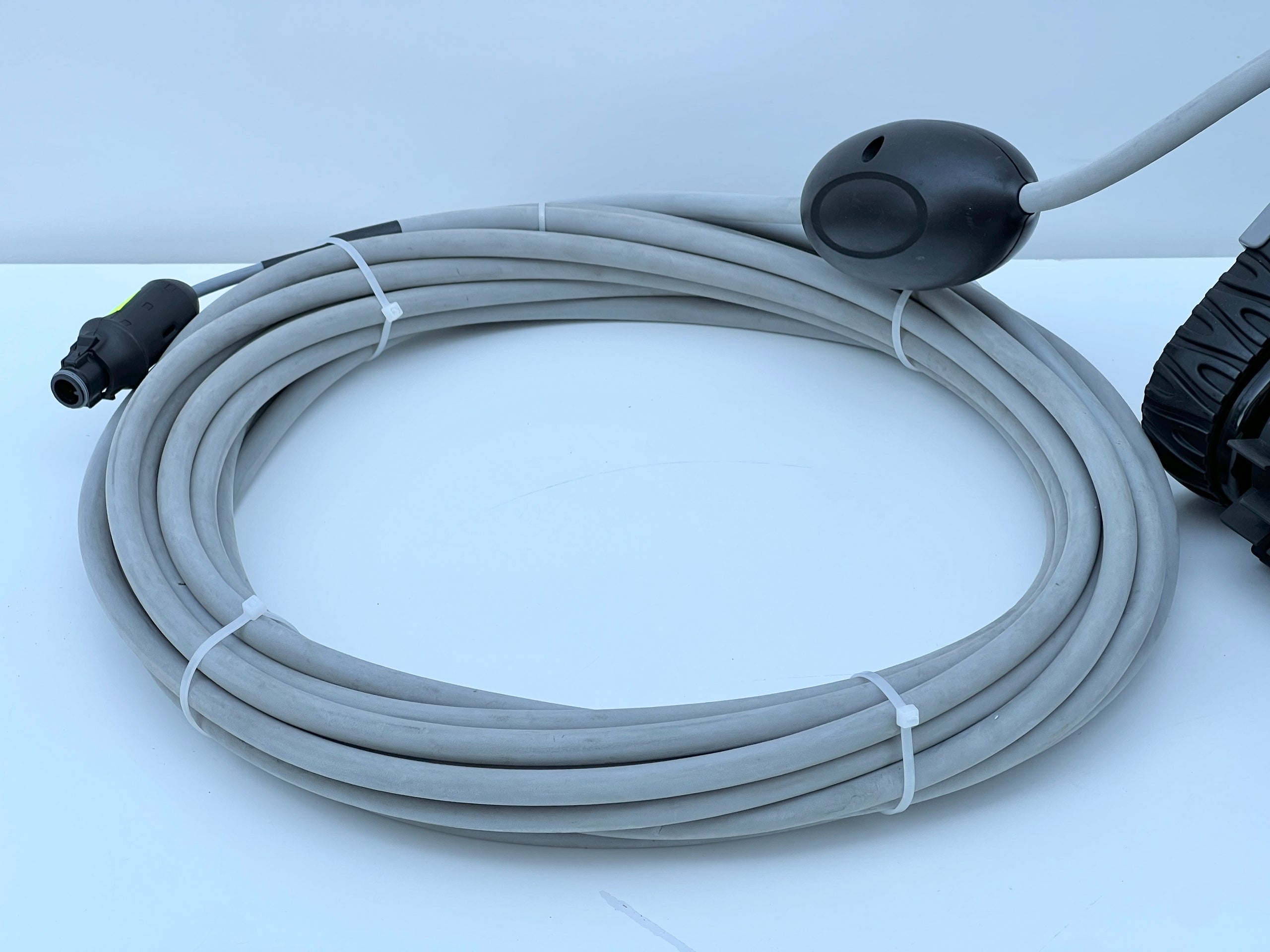 Robot de curățare pentru piscină Zodiac CyclonX RC4350