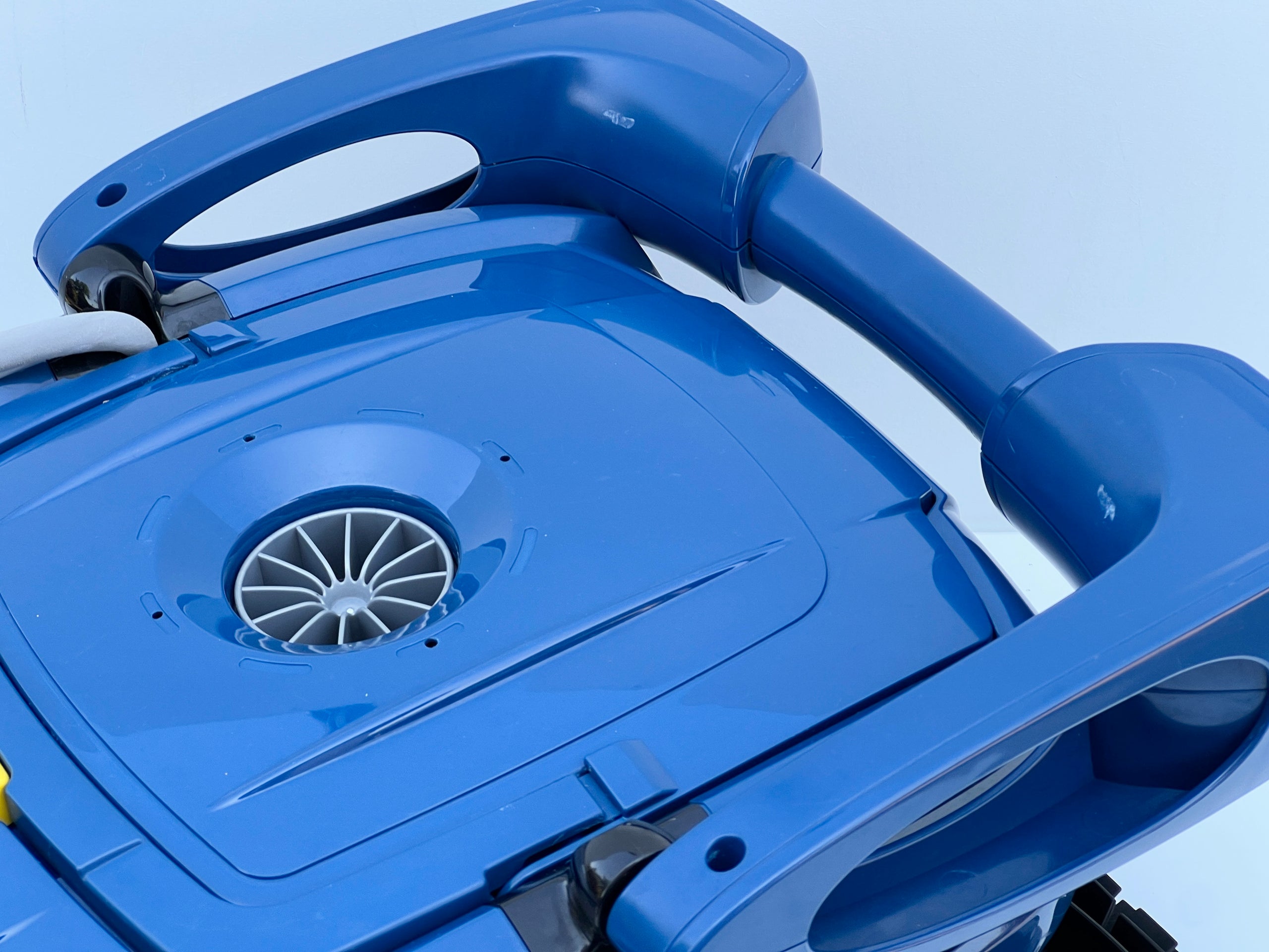 Robot de curățare pentru piscină Zodiac CyclonX RC4350