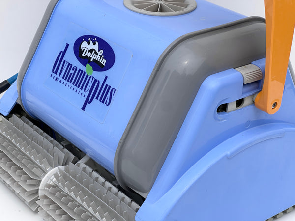 Robot de curățare pentru piscină Dolphin Dynamic Plus (PROX2 - Ciclu 6 Ore)