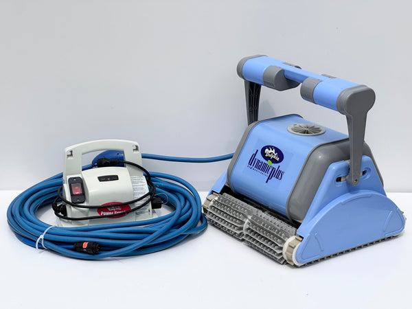 Robot de curățare pentru piscină Dolphin Dynamic Plus