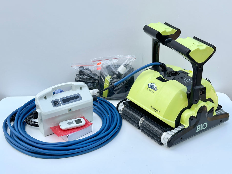 Robot de piscină Dolphin BIO Suction (Complet cu accesorii Bio)