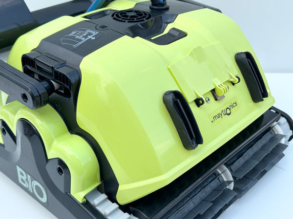 Robot de curățare pentru piscină Dolphin BIO Suction (Complet cu Accesorii BIO)