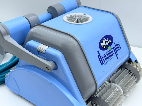 Robot de curățare pentru piscină Dolphin Dynamic Plus