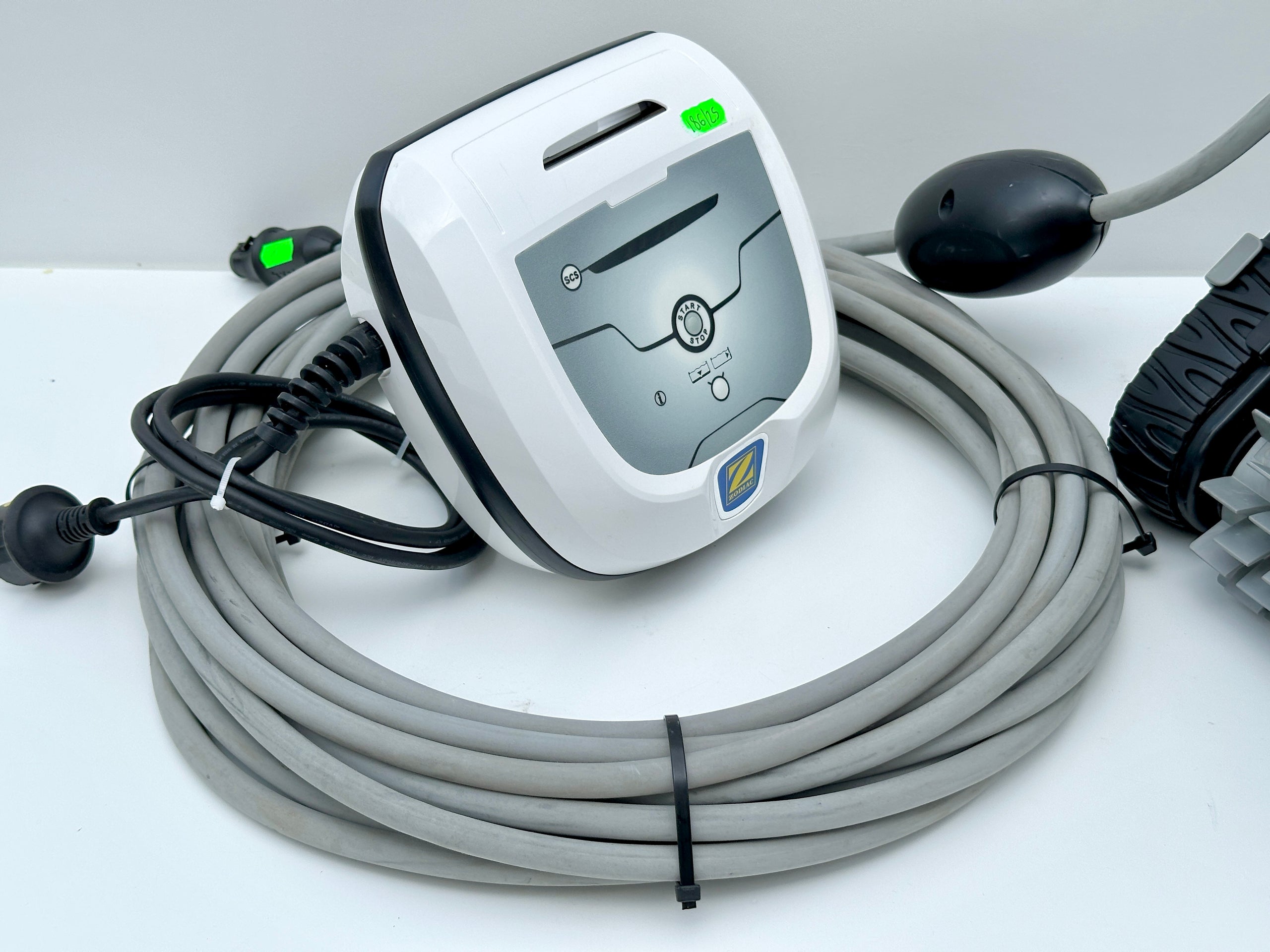 Robot de curățare pentru piscină Zodiac CyclonX RC4370