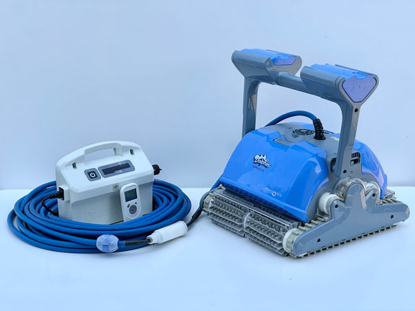 Robot de curățare pentru piscină Dolphin Supreme M5