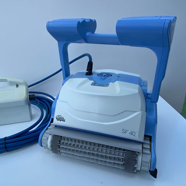 Robot de curățare pentru piscină Dolphin Maytronics SF40