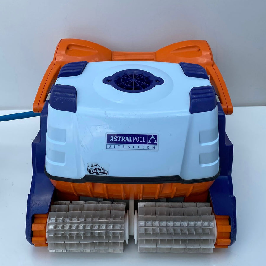 Robot de curățare pentru piscină Dolphin Astralpool Ultrakleen