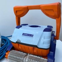 Robot de curățare pentru piscină Dolphin Astralpool Ultrakleen