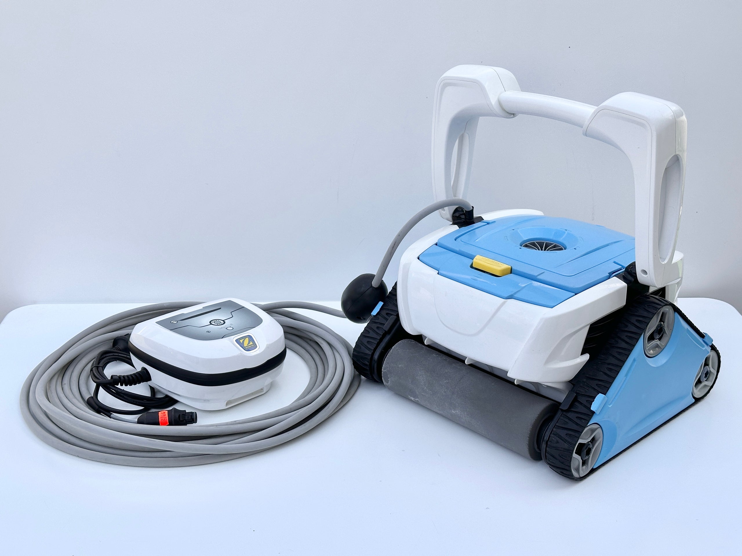 Robot piscină Zodiac CyclonX RC4360
