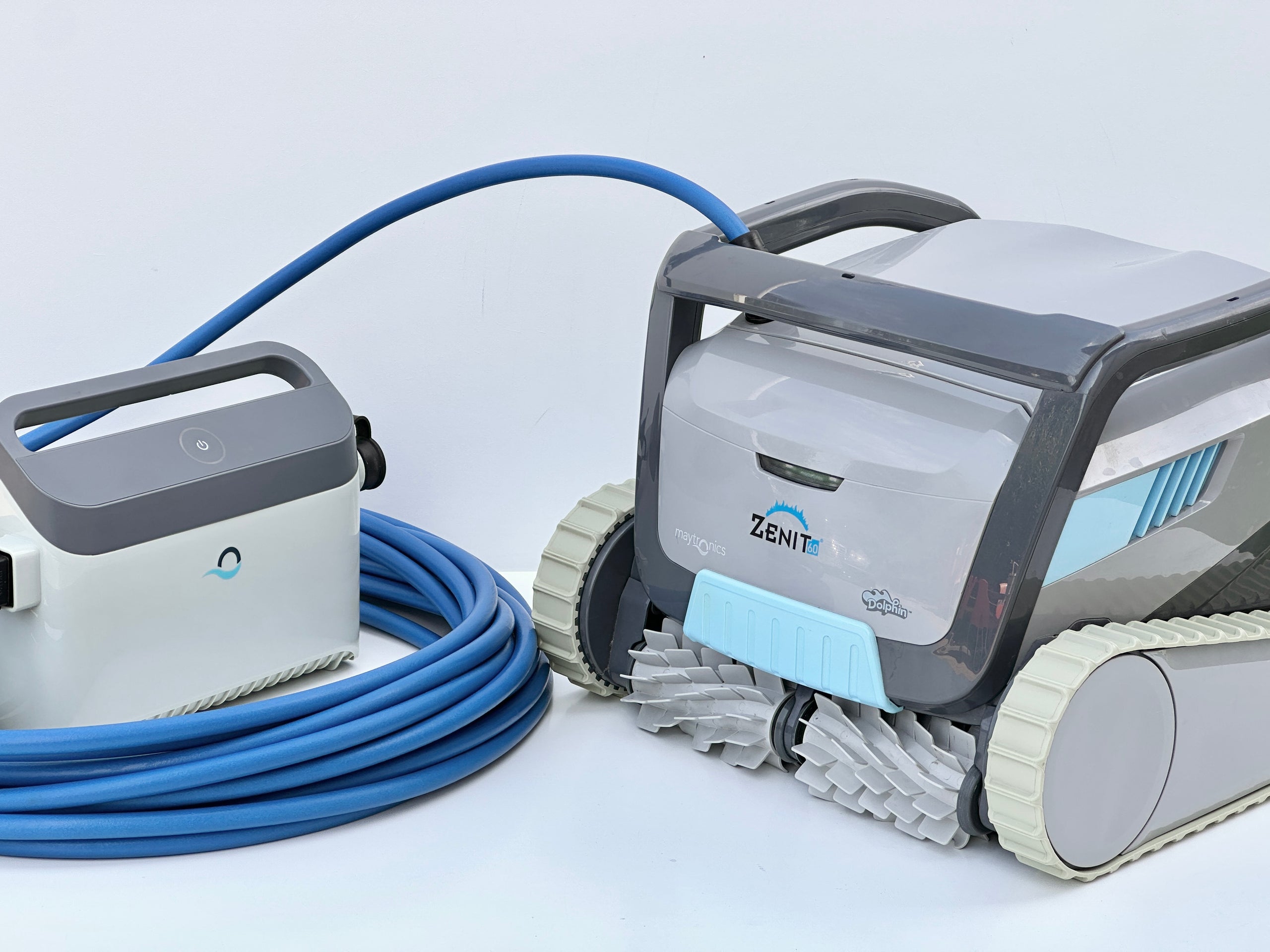 Robot de curățare pentru piscină Dolphin Maytronics Zenit 60