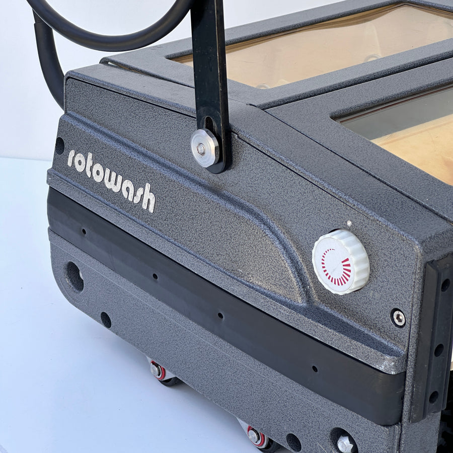 Mașină de spălat pardoseli Rotowash Professional R3