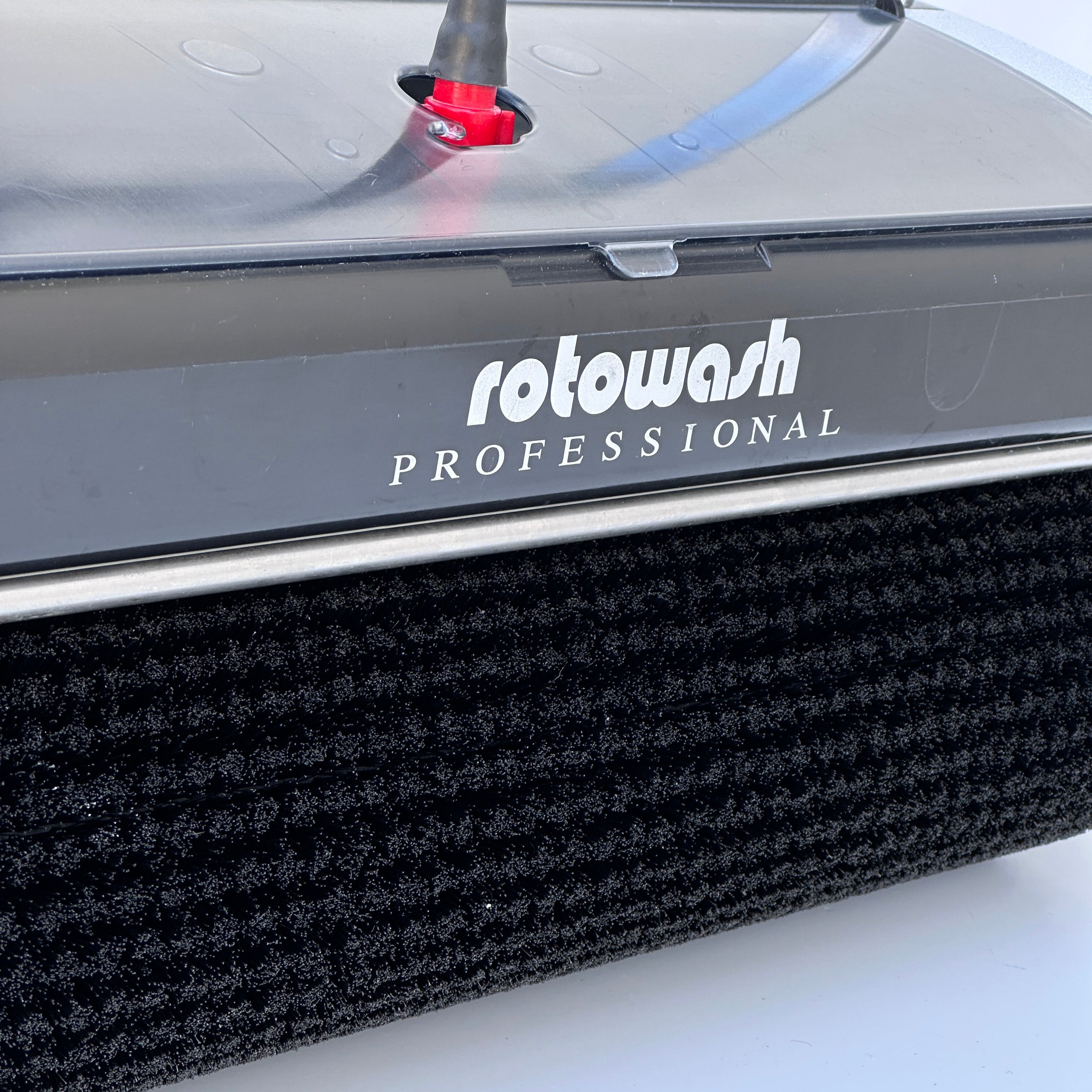 Aparat profesional de spălat pardoseli Rotowash R45