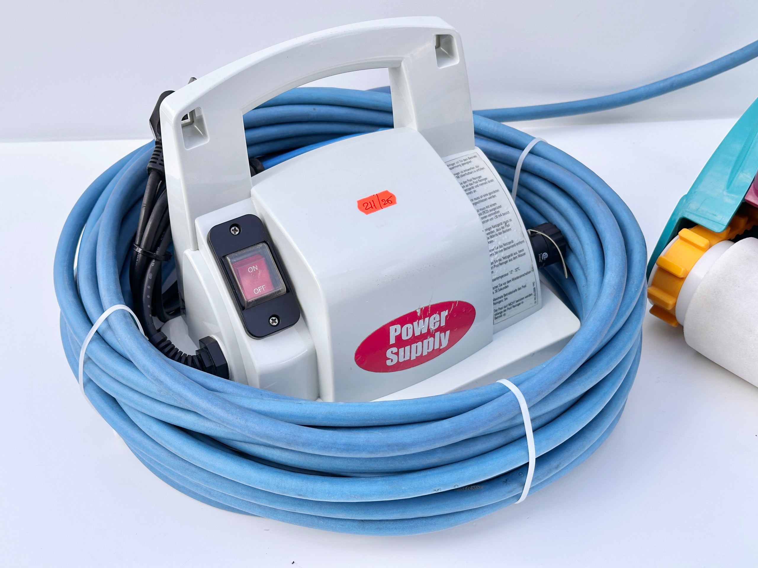 Robot de curățare pentru piscină Dolphin Diagnostic 2001