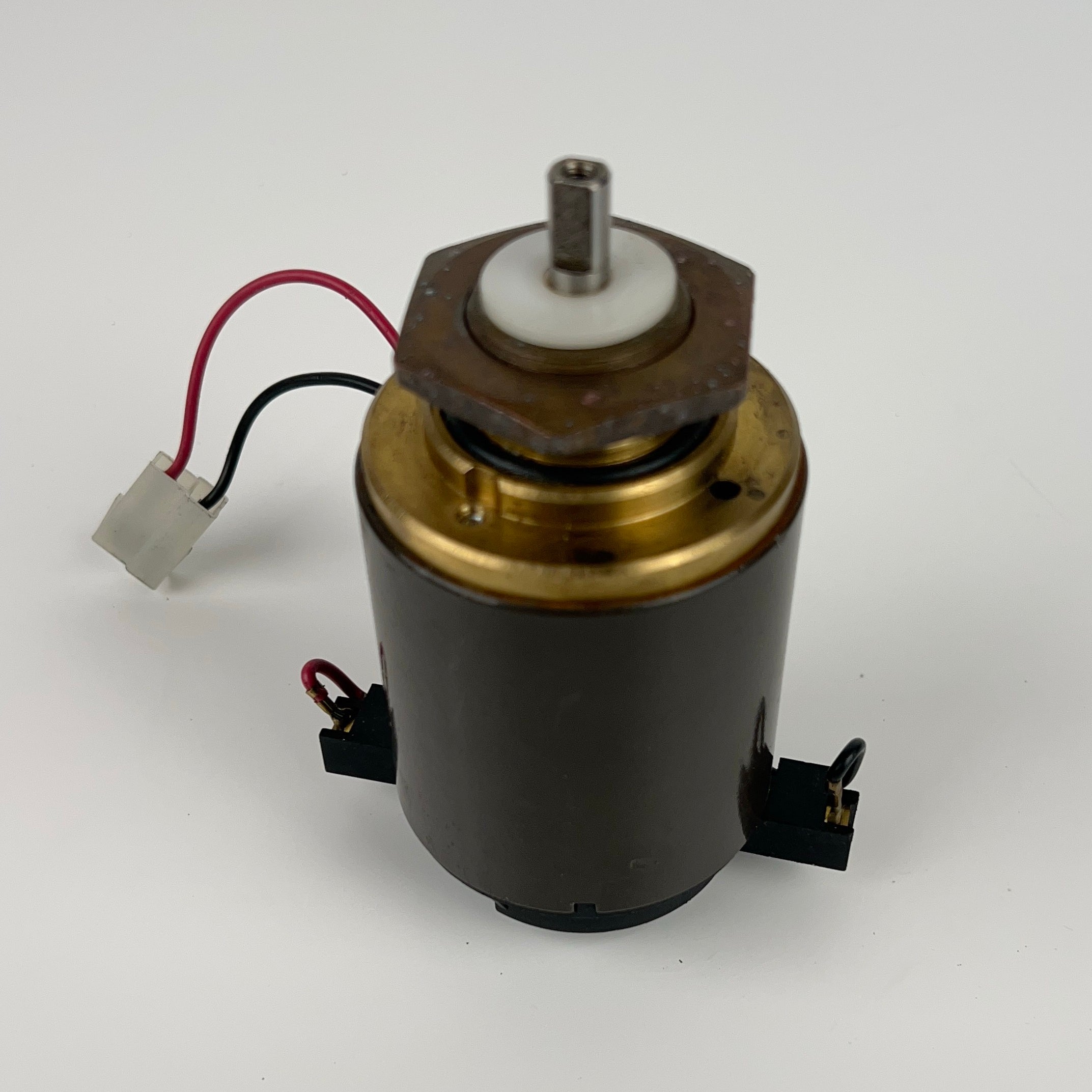 Motor pompă de aspirație pentru robot de curățare piscină Dolphin Maytronics 63ZYW-A1 - Recondiționat (Garanție 12 luni)