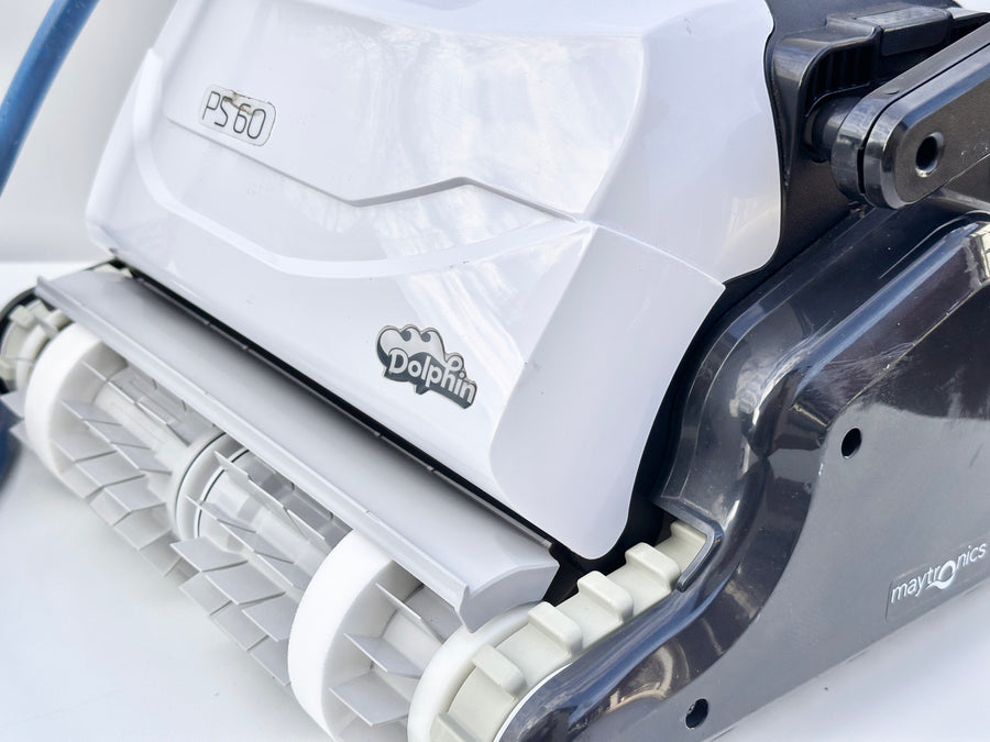 Robot de curățare pentru piscină Dolphin Maytronics PS60 Wi-Fi IoT