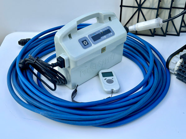 Robot de curățare pentru piscină Dolphin BIO Suction