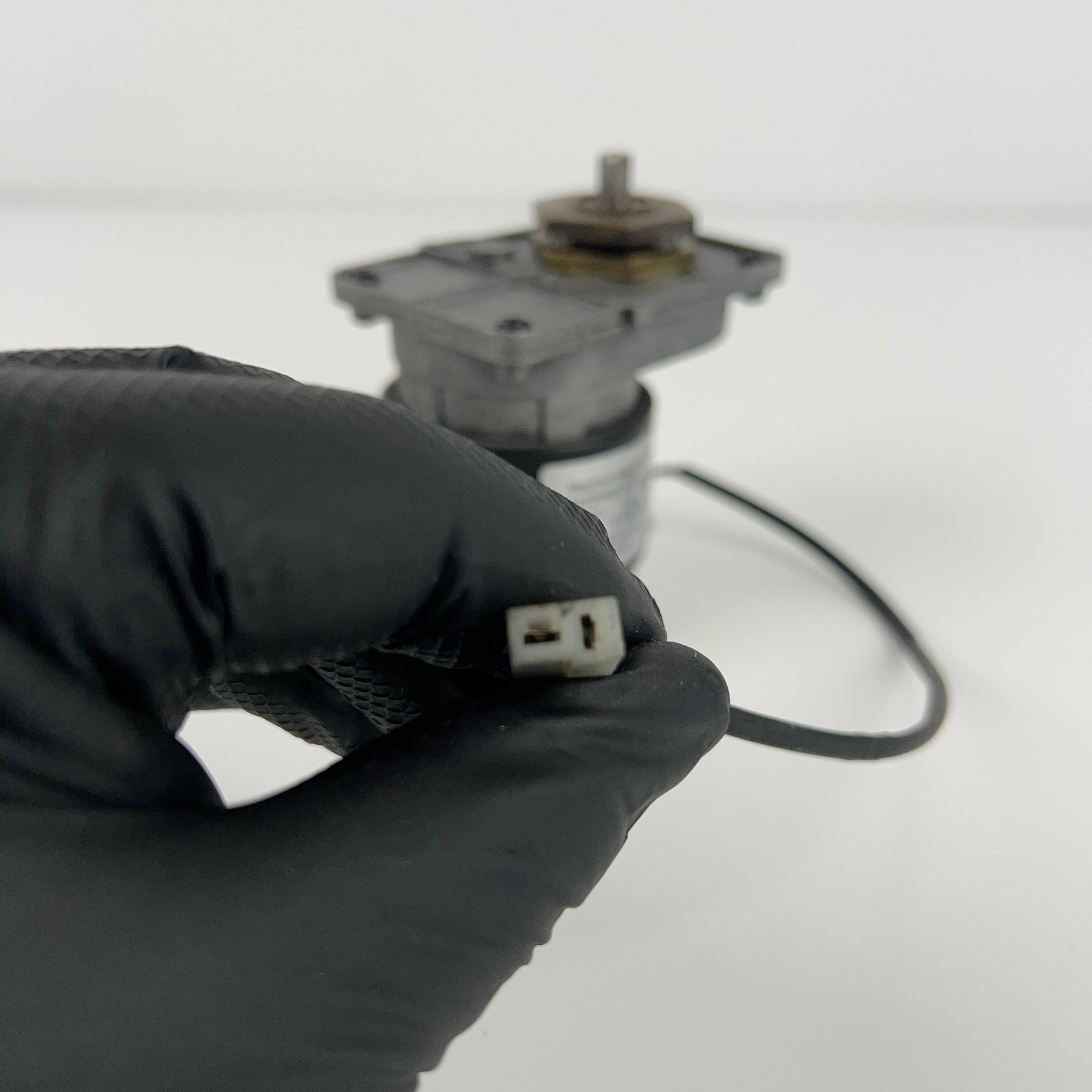 Motor tracțiune pentru robot de curățare piscină Dolphin Maytronics 5521253 - Recondiționat (Garanție 12 luni)