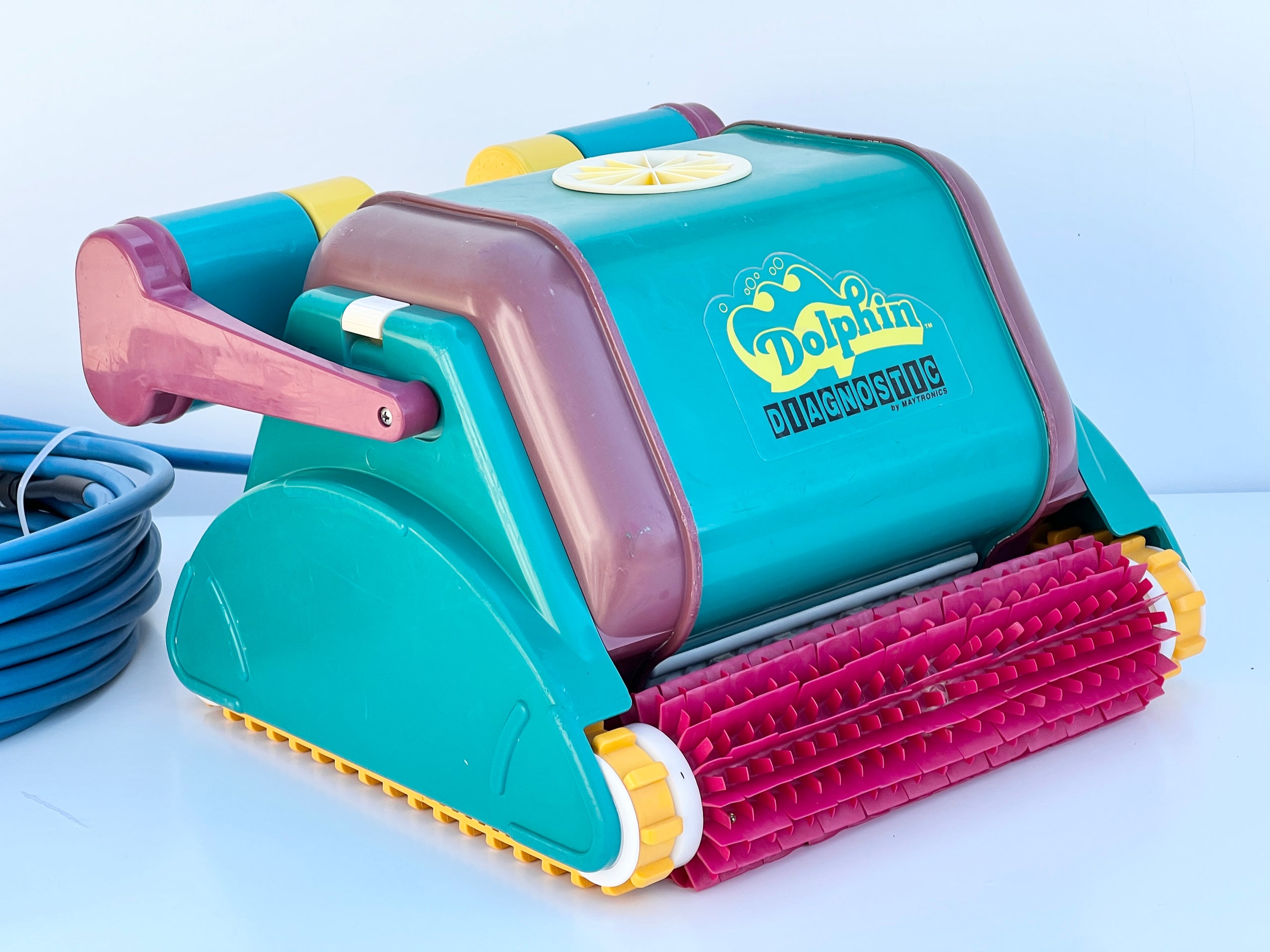 Robot de curățare pentru piscină Dolphin Diagnostic 2001