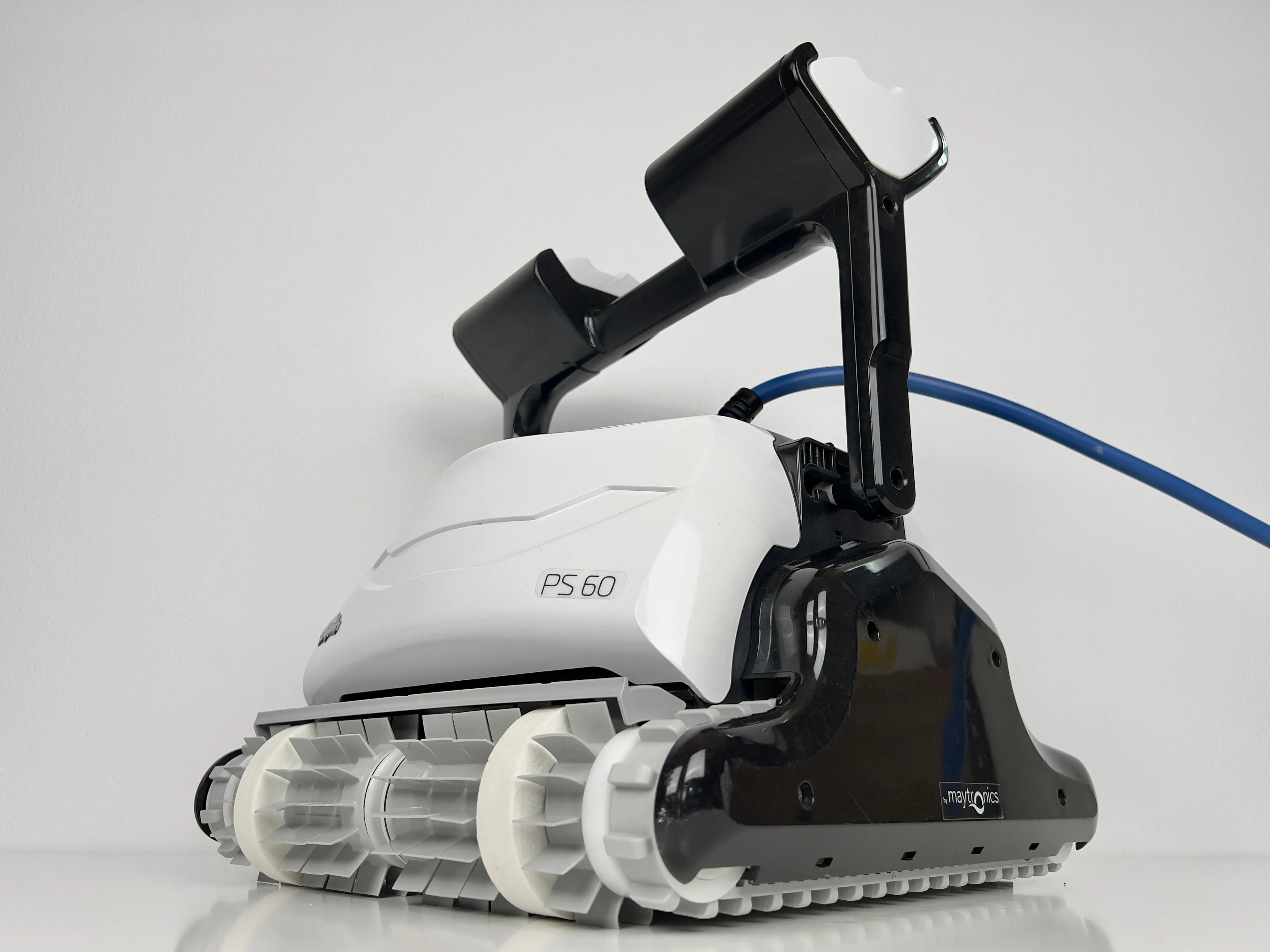 Robot piscina Dolphin PS60 WiFi IoT - MetodoBlu