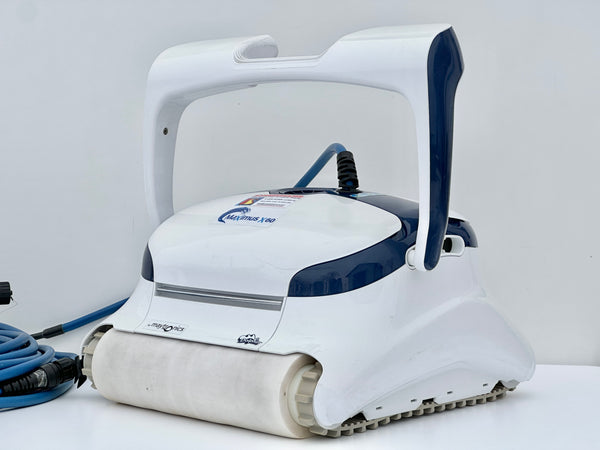 Robot de curățare pentru piscină Dolphin Maytronics Maximus X60