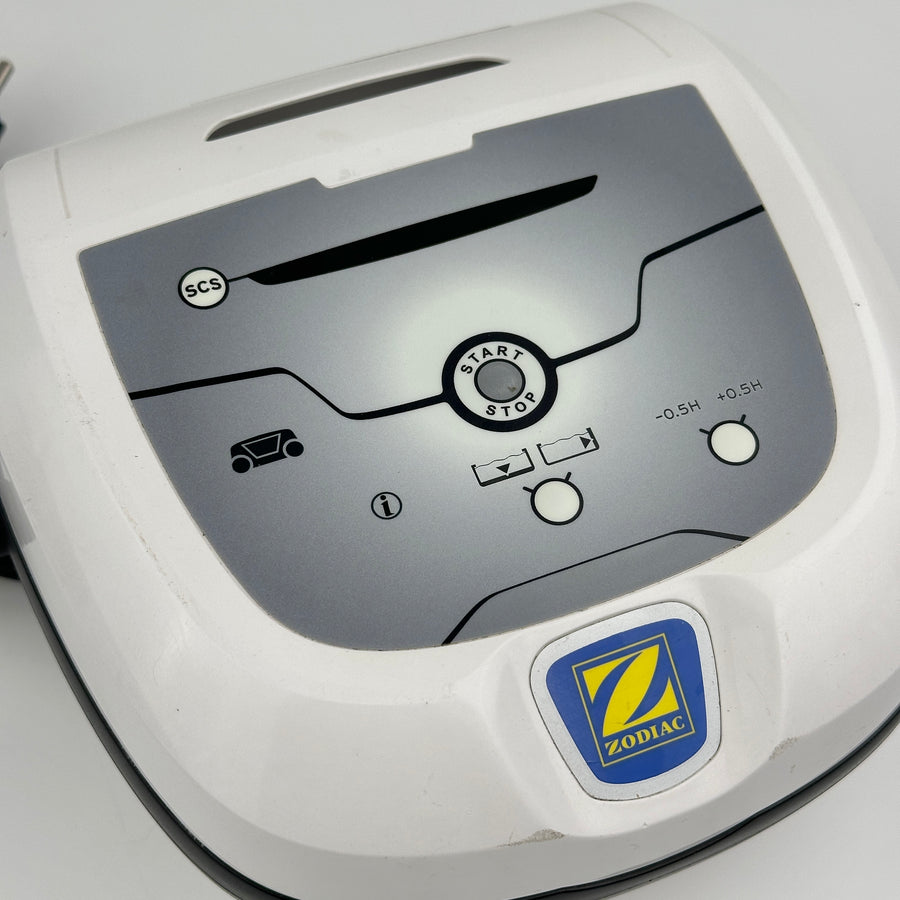 Alimentator pentru robot de curățare piscină Zodiac CyclonX - R0633000 - EM1101 - Recondiționat (Garanție 12 luni)