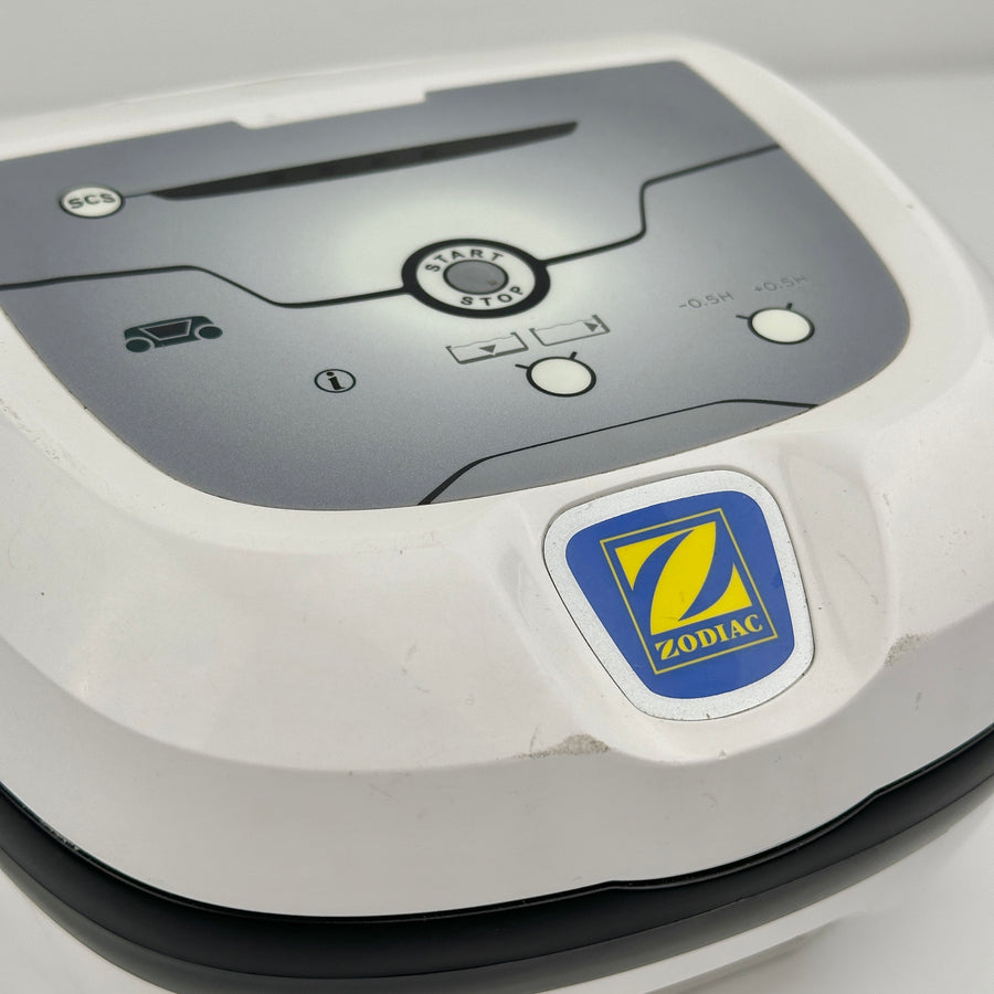 Alimentator pentru robot de curățare piscină Zodiac CyclonX - R0633000 - EM1101 - Recondiționat (Garanție 12 luni)