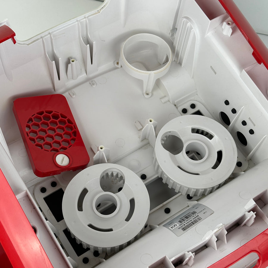 Carcasă + roți recondiționate pentru robot piscină Cosmy - Recondiționat