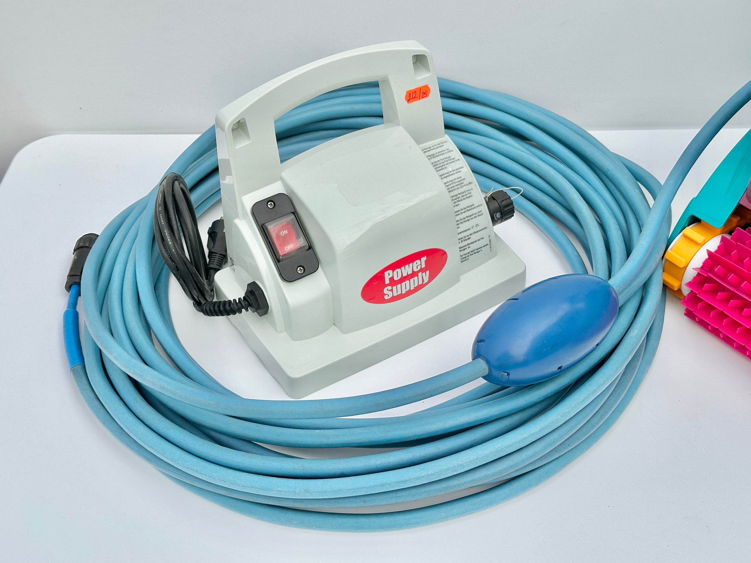 Robot de curățare pentru piscină Dolphin Diagnostic