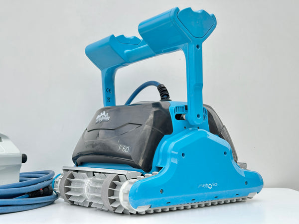 Robot curățare piscină Dolphin Maytronics F60