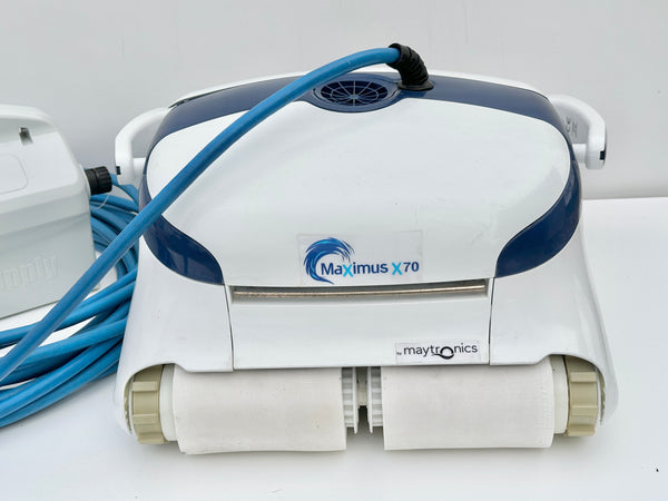 Robot curățare piscină Dolphin Maximus X70