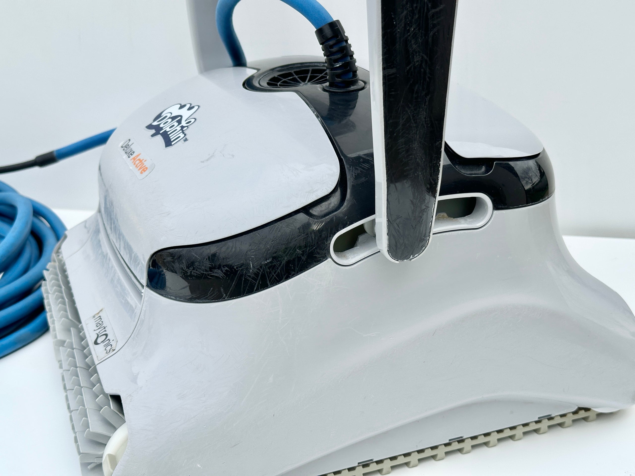 Robot curățare piscină Dolphin Maytronics Comfort Active