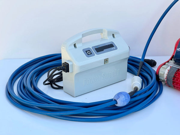 Robot de curățare pentru piscină Dolphin Infinity Top CL