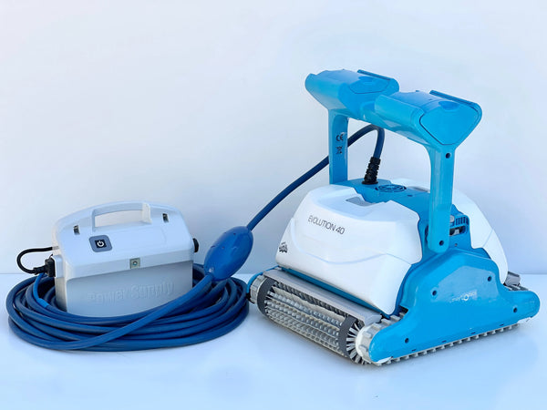 Robot de curățare pentru piscină Dolphin Evolution 40