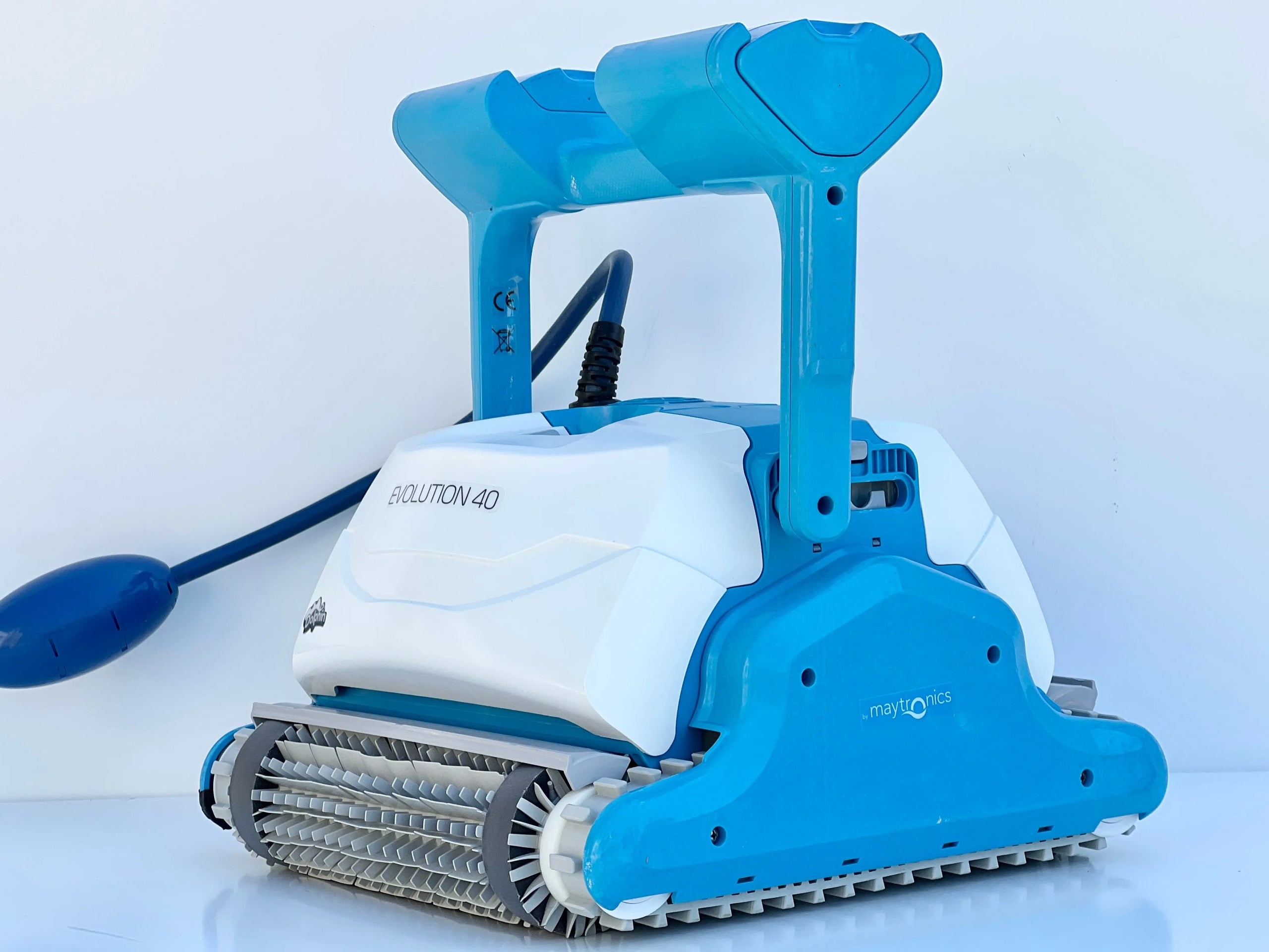 Robot de curățare pentru piscină Dolphin Evolution 40