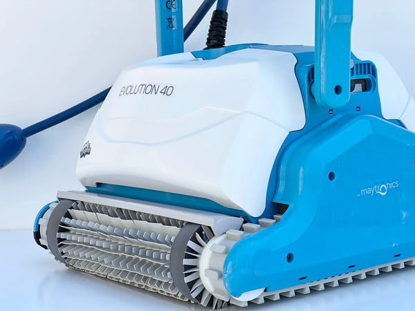 Robot de curățare pentru piscină Dolphin Evolution 40