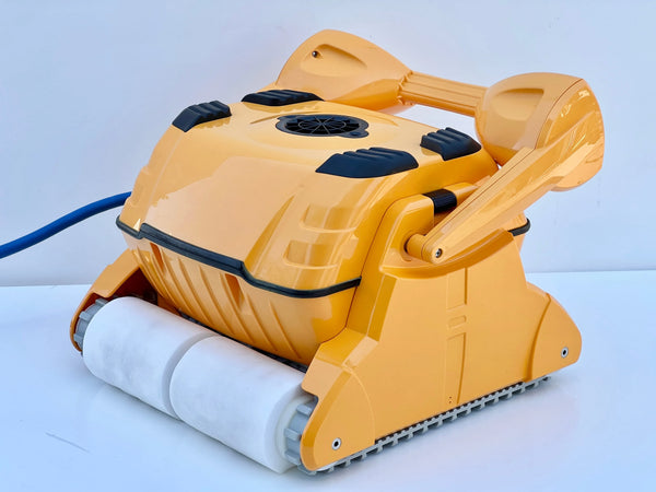 Robot de curățare pentru piscină Dolphin WAVE 100
