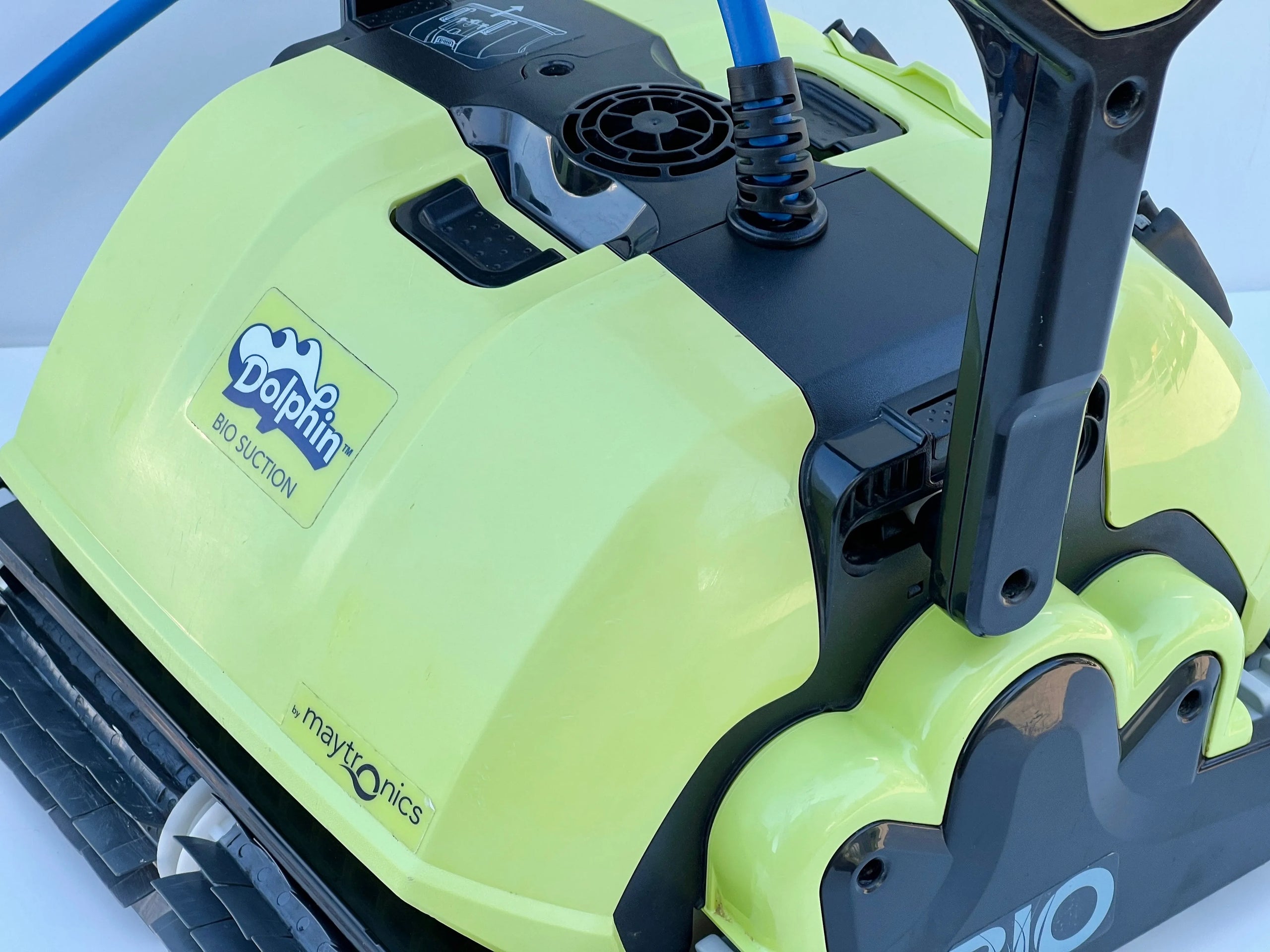 Robot de curățare pentru piscină Dolphin BIO Suction