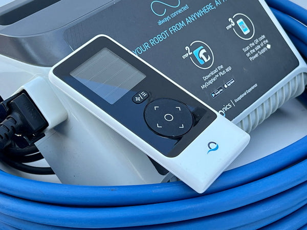 Robot de curățare pentru piscină Dolphin Maytronics TopStar Platinum Wifi IOT